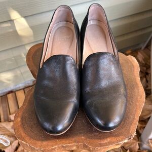 Dansko Black Leather Clog Heels (EUR 37)